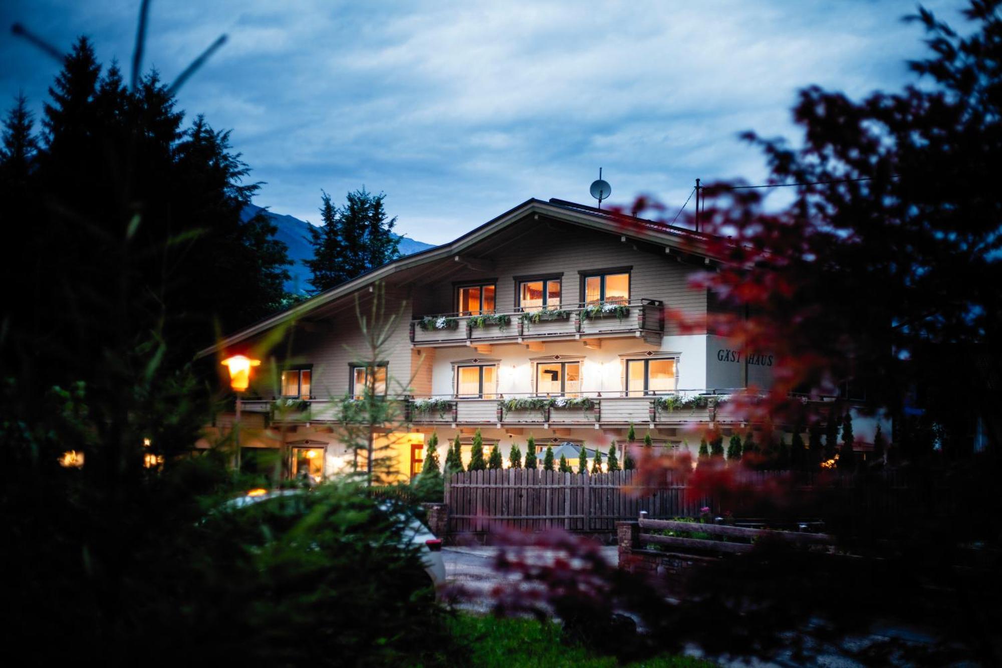 Pinetree Lodge Mayrhofen Exterior foto